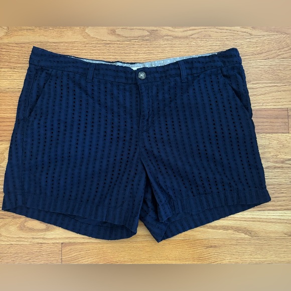 Merona Pants - Merona Shorts Women’s 16 Blue Eyelet Detail Zip Button Closure Pockets Casual